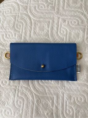 Periwinkles Leather Crossbody Wallet with Brass Hardware